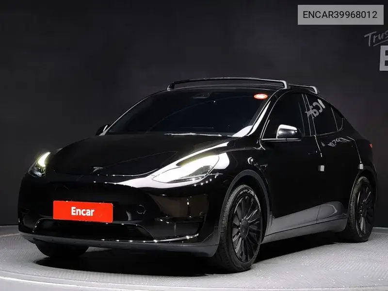 Model Y Rwd VIN: ENCAR39968012 Lot: 39968012