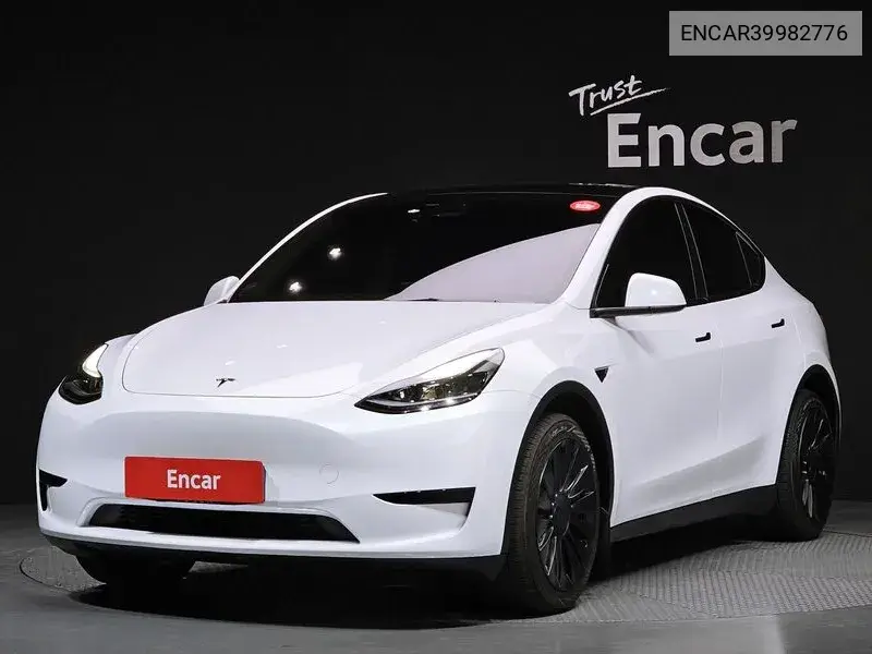 Model Y Rwd VIN: ENCAR39982776 Lot: 39982776