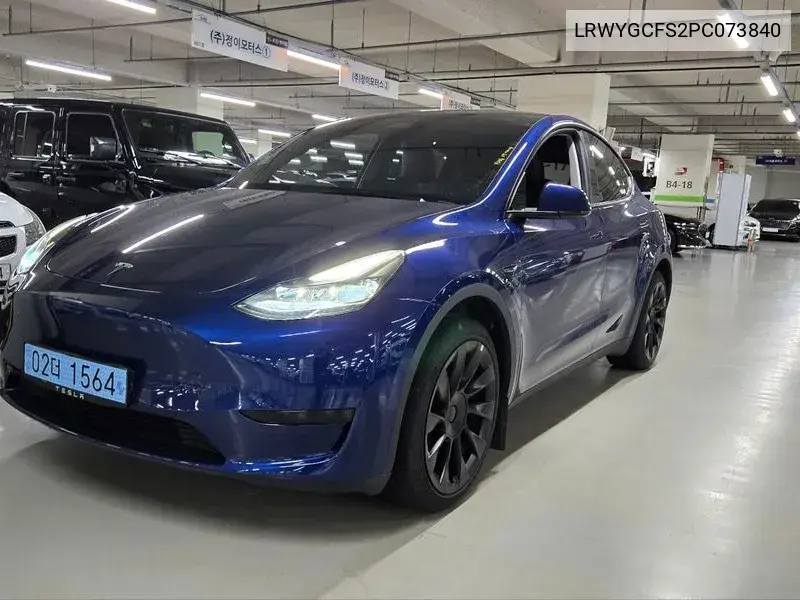 Model Y Rwd VIN: LRWYGCFS2PC073840 Lot: 39991194