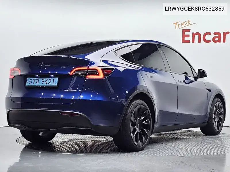 Model Y Long Range VIN: LRWYGCEK8RC632859 Lot: 40113627