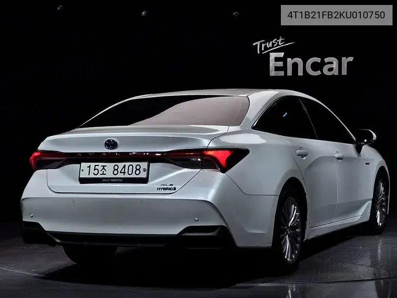 Avalon 5Th Generation 2.5 Hybrid VIN: 4T1B21FB2KU010750 Lot: 39569680