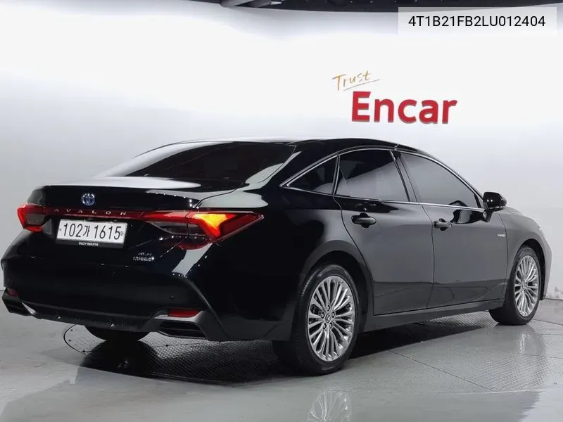 Avalon 5Th Generation 2.5 Hybrid VIN: 4T1B21FB2LU012404 Lot: 37820289