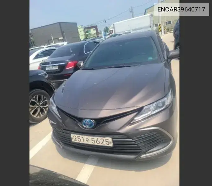 Camry (Xv70) 2.5 Le Hybrid VIN: ENCAR39640717 Lot: 39640717