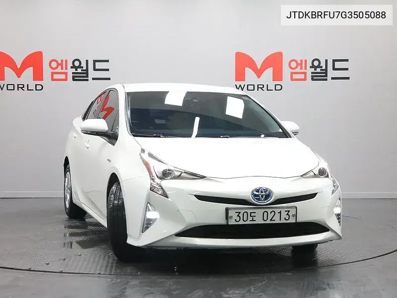 Prius 4Th Generation 1.8 E VIN: JTDKBRFU7G3505088 Lot: 39969964