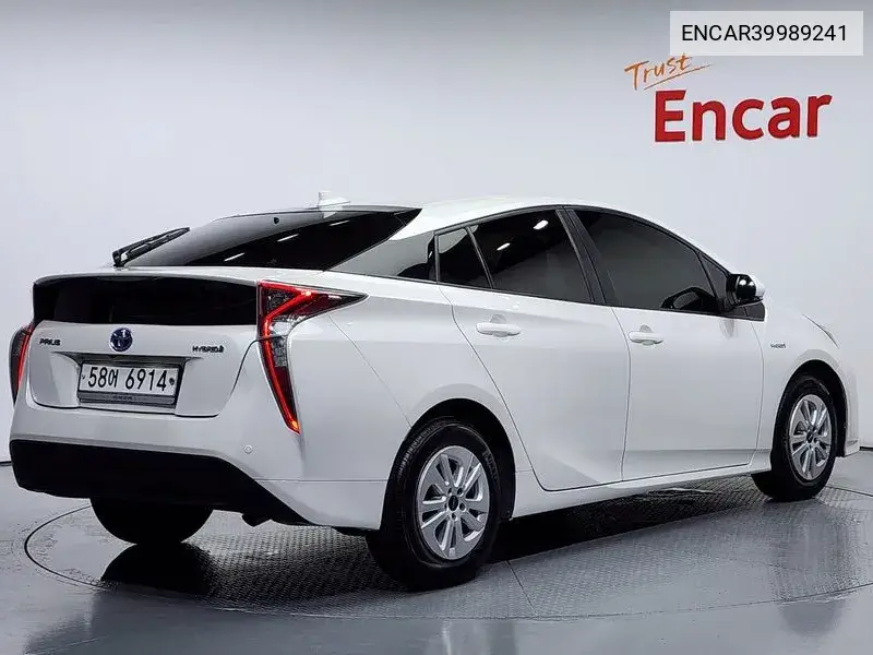 Prius 4Th Generation 1.8 E VIN: ENCAR39989241 Lot: 39989241