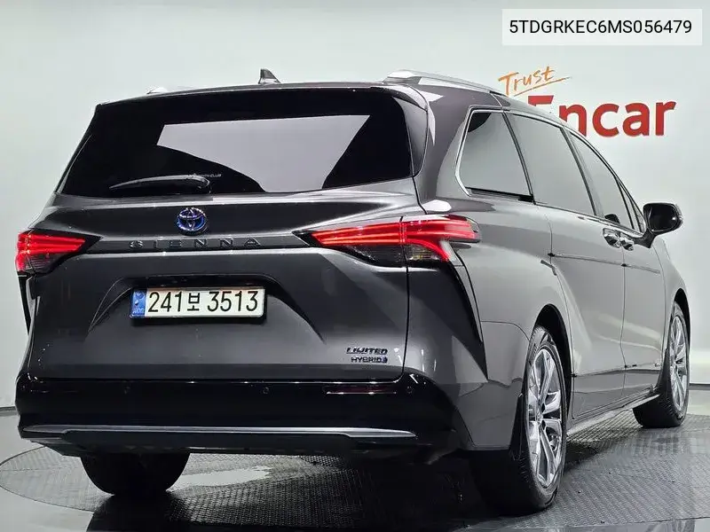 Siena 4Th Generation 2.5 Hybrid 2Wd VIN: 5TDGRKEC6MS056479 Lot: 39679116
