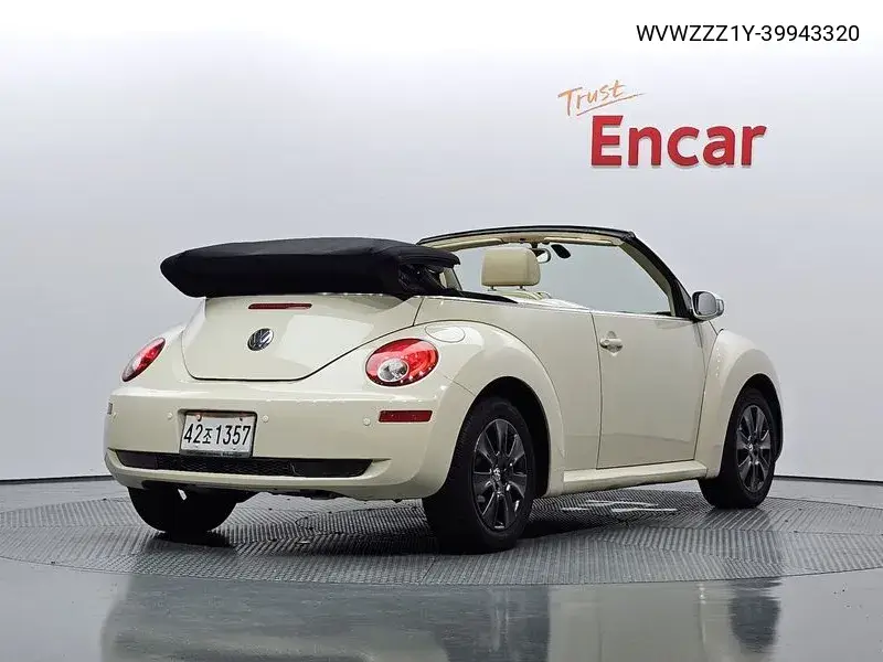 New Beetle 2.0 Cabriolet 1Y VIN: WVWZZZ1Y-39943320 Lot: 39943320