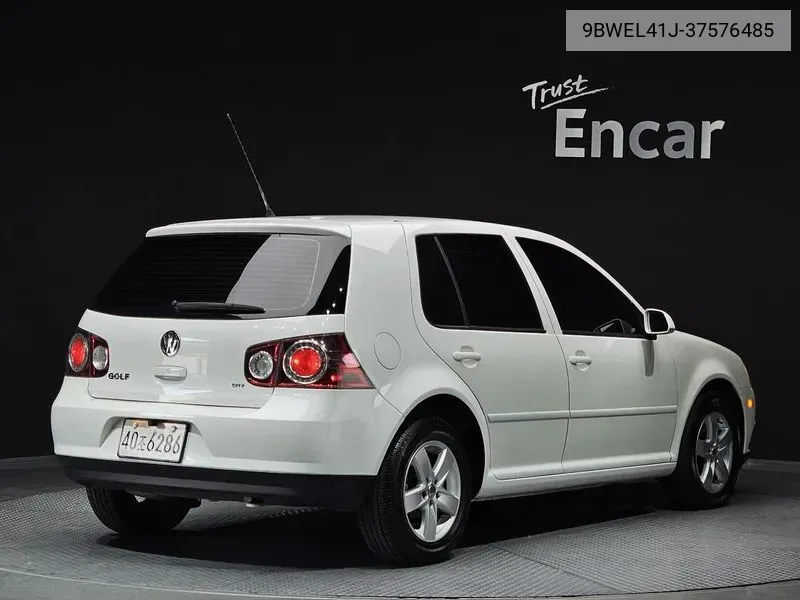 Golf 4Th Generation 2.0 VIN: 9BWEL41J-37576485 Lot: 37576485