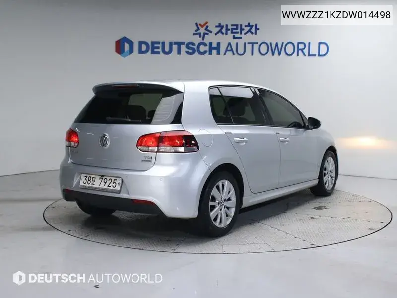 Golf 6Th Generation 1.6 Tdi Blue Motion Style Edition VIN: WVWZZZ1KZDW014498 Lot: 39173741