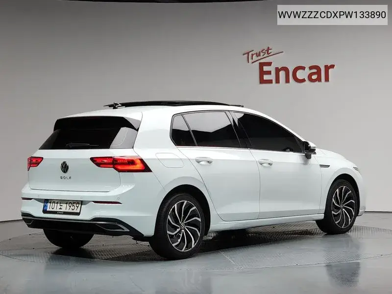 Golf 8Th Generation 2.0 Tdi Prestige VIN: WVWZZZCDXPW133890 Lot: 39616653