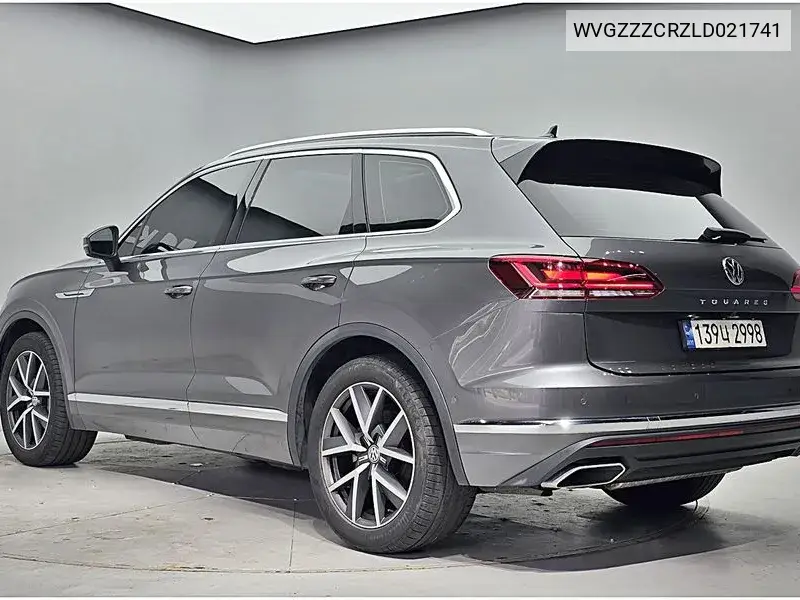 Touarek 3Rd Generation 3.0 Tdi Prestige VIN: WVGZZZCRZLD021741 Lot: 40036649