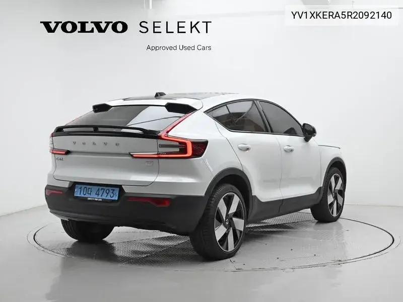 Volvo C40 Twin Ultimate, 2023 VIN: YV1XKERA5R2092140 Lot: 39567049