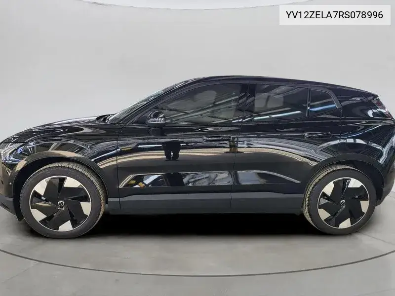 Ex30 Ultra VIN: YV12ZELA7RS078996 Lot: 40012546