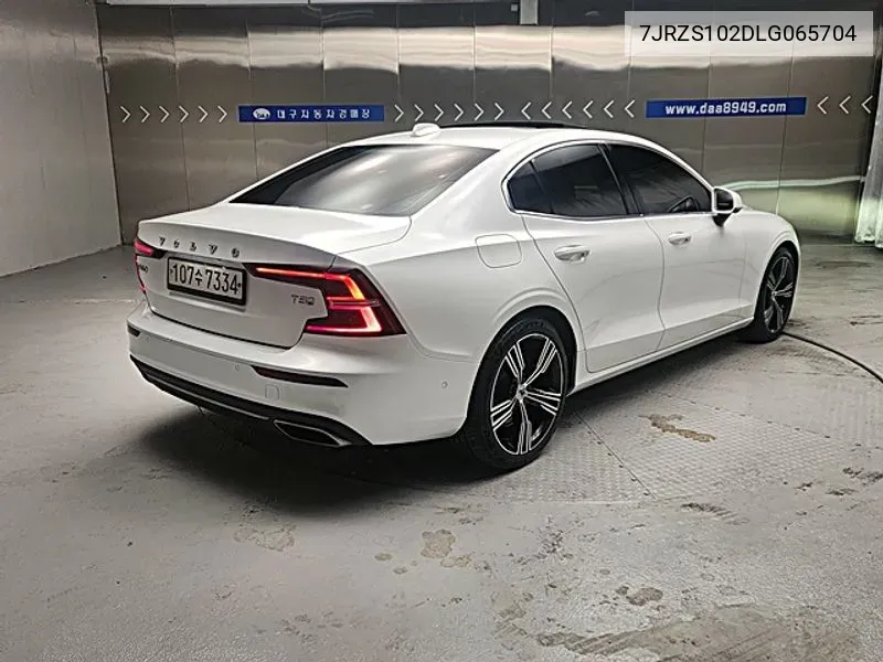 Volvo S60 3Rd Generation T5 Inscription VIN: 7JRZS102DLG065704 Lot: 38132669