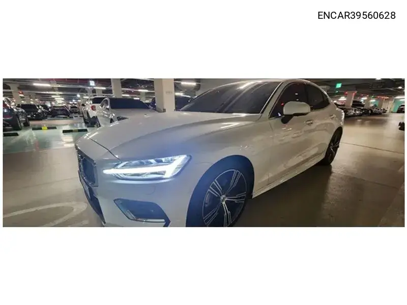 S60 3Rd Generation B5 Instruction VIN: ENCAR39560628 Lot: 39560628