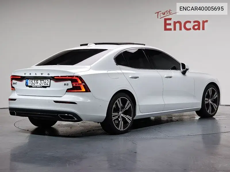 S60 3Rd Generation B5 Inscription VIN: ENCAR40005695 Lot: 40005695