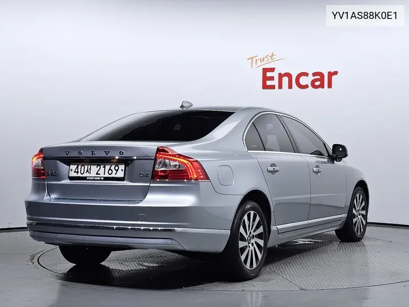 Volvo S80 D4 2Nd Generation VIN: YV1AS88K0E1 Lot: 38127997