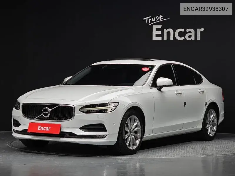 S90 T5 Momentum VIN: ENCAR39938307 Lot: 39938307