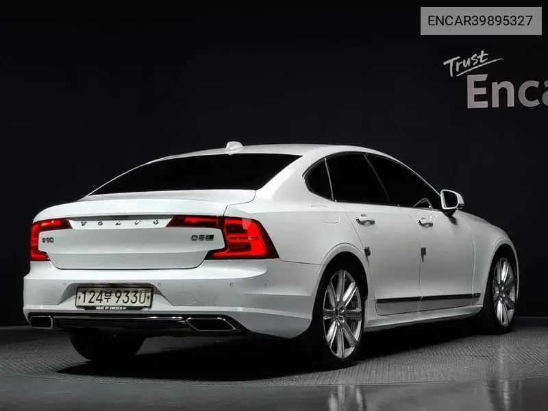 S90 D5 Awd Inscription VIN: ENCAR39895327 Lot: 39895327
