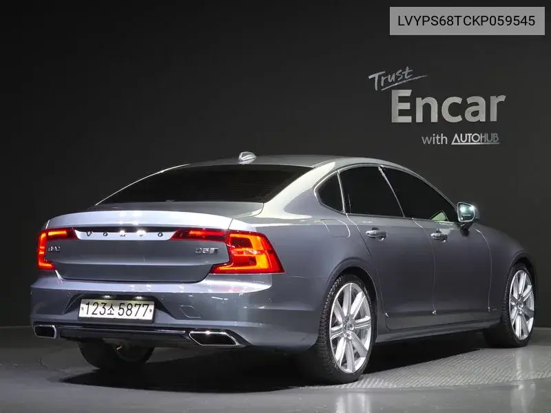 S90 D5 Awd Inscription VIN: LVYPS68TCKP059545 Lot: 39900803