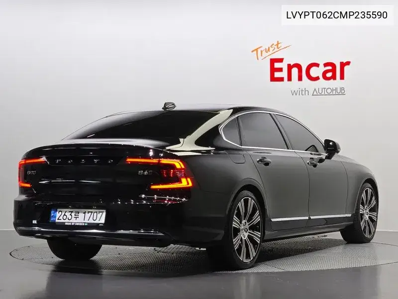 S90 B6 Awd Inscription VIN: LVYPT062CMP235590 Lot: 39872668