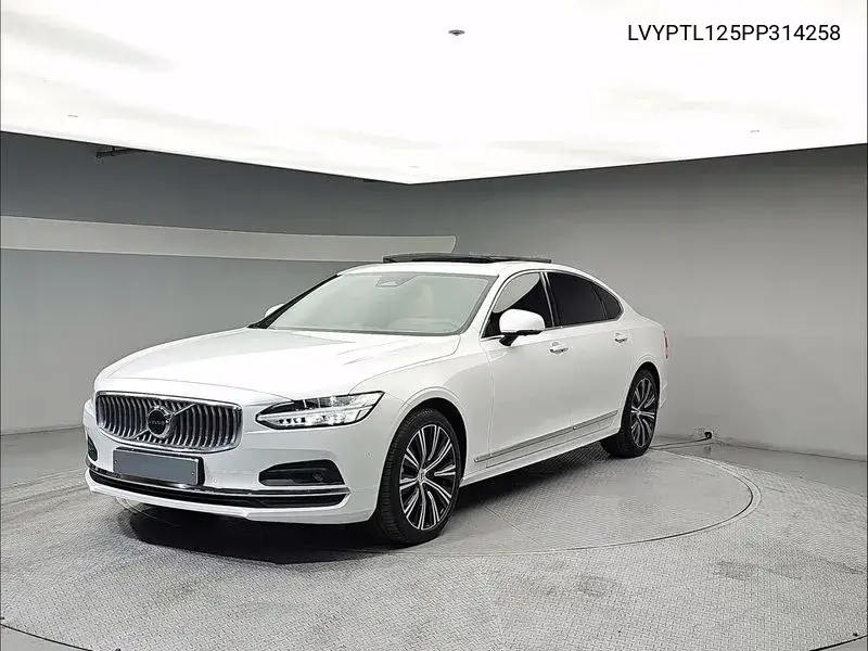 S90 B5 Ultimate Bright VIN: LVYPTL125PP314258 Lot: 39629199