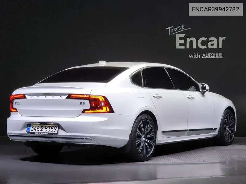 S90 B5 Ultimate Bright VIN: ENCAR39942782 Lot: 39942782