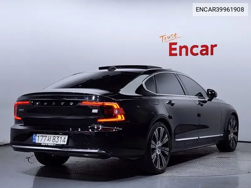 S90 T8 Awd Inscription VIN: ENCAR39961908 Lot: 39961908
