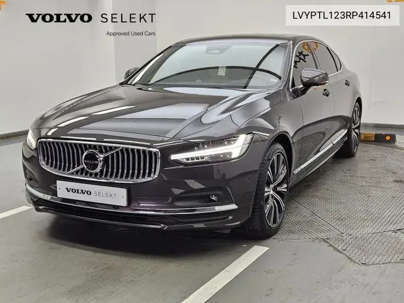S90 B5 Ultimate Bright VIN: LVYPTL123RP414541 Lot: 40013080