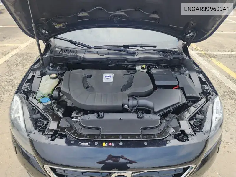 V40 D4 2Nd Generation VIN: ENCAR39969941 Lot: 39969941