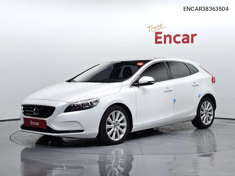 V40 D2 2Nd Generation VIN: ENCAR38363504 Lot: 38363504