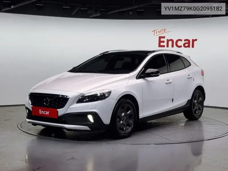 V40 Cross Country D3 VIN: YV1MZ79K0G2095182 Lot: 39662293