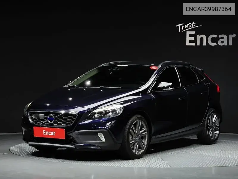 V40 Cross Country D4 VIN: ENCAR39987364 Lot: 39987364