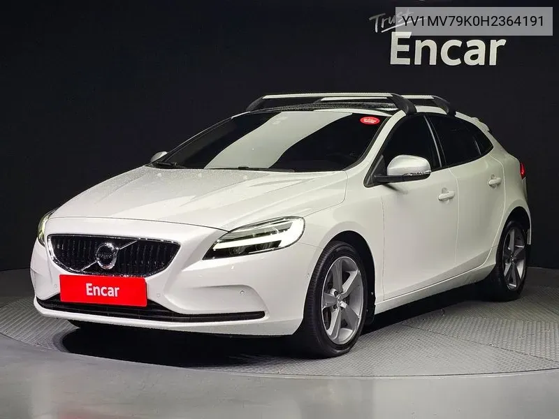 V40 D3 2Nd Generation VIN: YV1MV79K0H2364191 Lot: 38348526