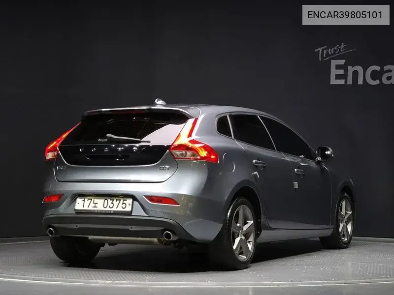V40 D3 2Nd Generation VIN: ENCAR39805101 Lot: 39805101