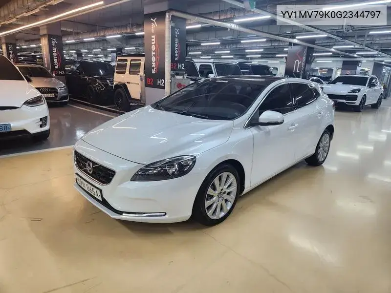 V40 D3 2Nd Generation VIN: YV1MV79K0G2344797 Lot: 39846679