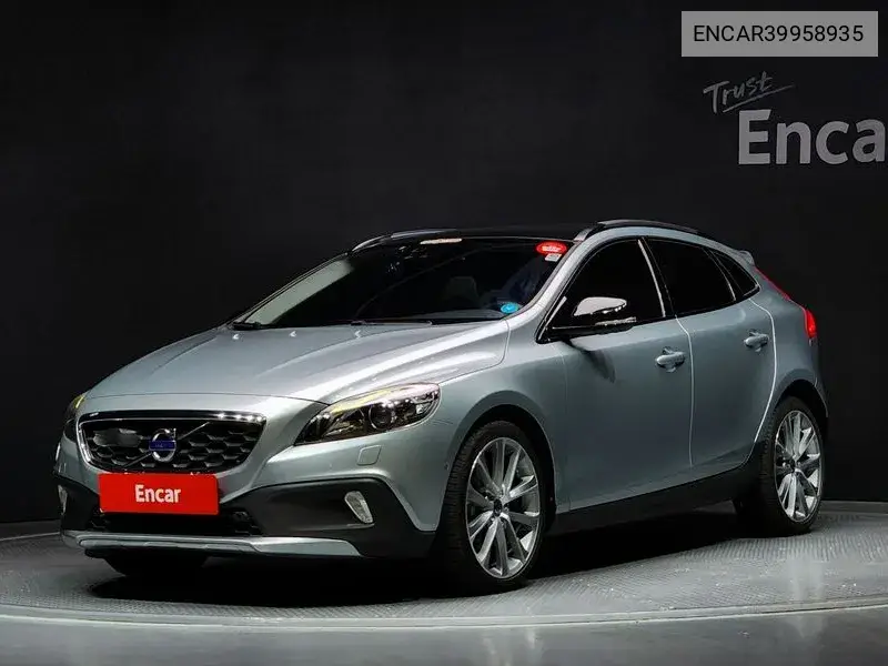 V40 Cross Country T5 Awd VIN: ENCAR39958935 Lot: 39958935