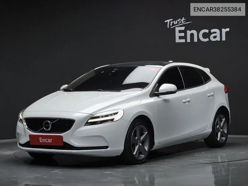 V40 D3 2Nd Generation VIN: ENCAR38255384 Lot: 38255384