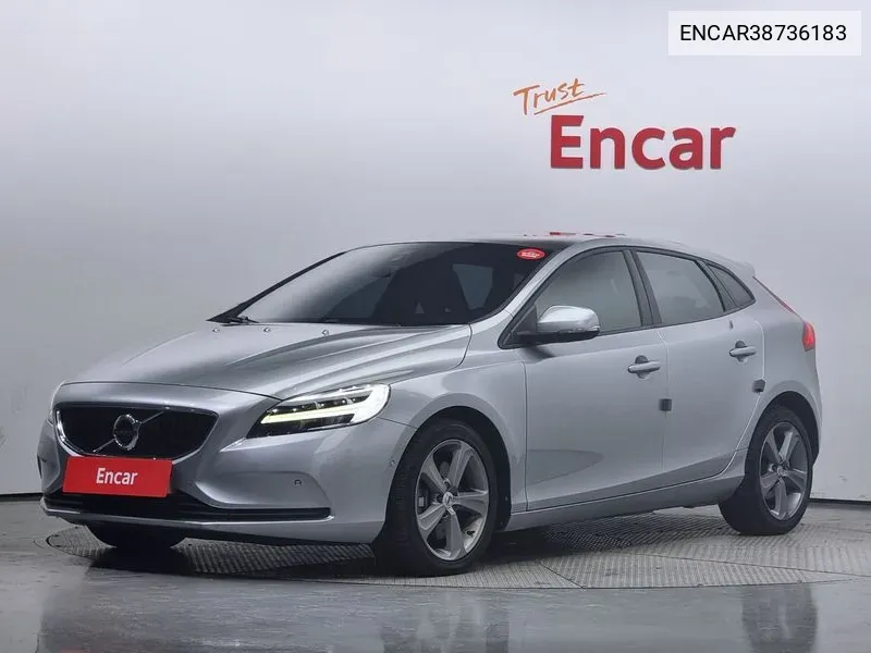 V40D32Nd Generation VIN: ENCAR38736183 Lot: 38736183