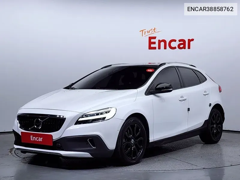 V40 Cross Country D3 VIN: ENCAR38858762 Lot: 38858762