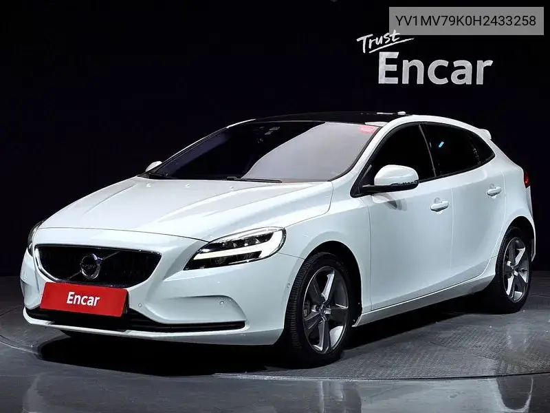 V40 D3 2Nd Generation VIN: YV1MV79K0H2433258 Lot: 39701584