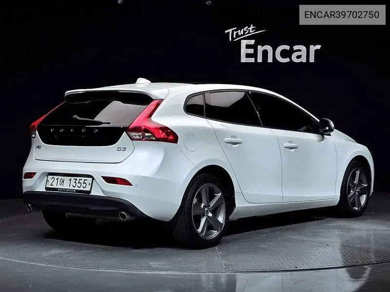 V40 D3 2Nd Generation VIN: ENCAR39702750 Lot: 39702750