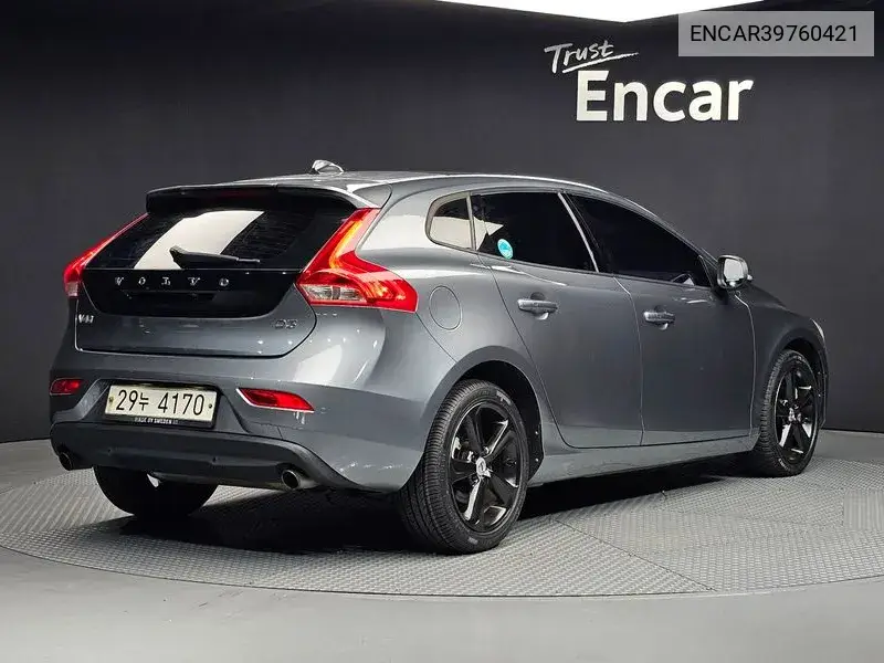 V40 D3 2Nd Generation VIN: ENCAR39760421 Lot: 39760421