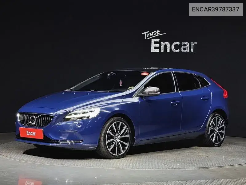 V40 D4 2Nd Generation VIN: ENCAR39787337 Lot: 39787337