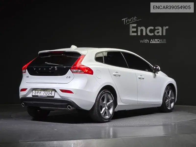 V40 D3 2Nd Generation VIN: ENCAR39054905 Lot: 39054905