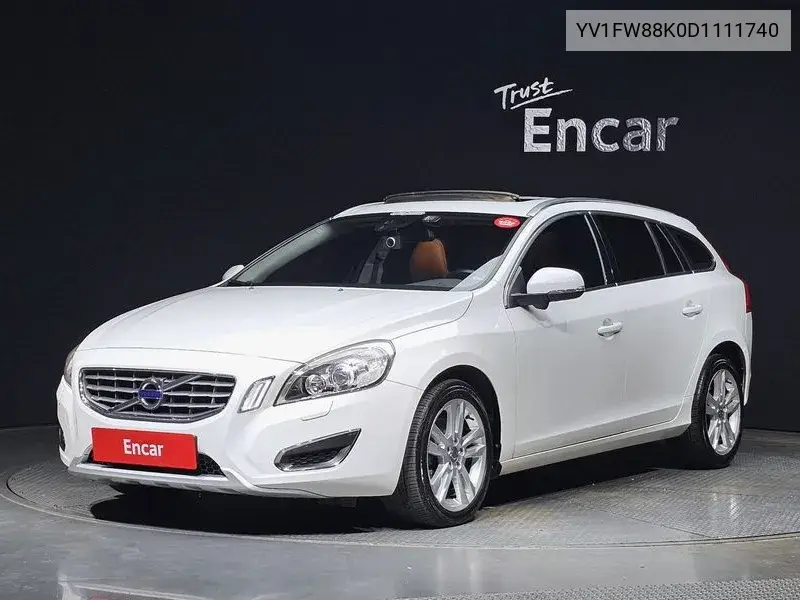 V60 D4 1St Generation VIN: YV1FW88K0D1111740 Lot: 39387367
