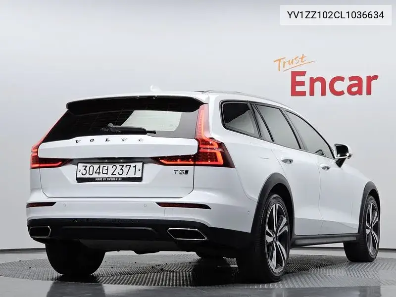 V60 Cross Country 2Nd Generation T5 Pro Awd VIN: YV1ZZ102CL1036634 Lot: 39604114