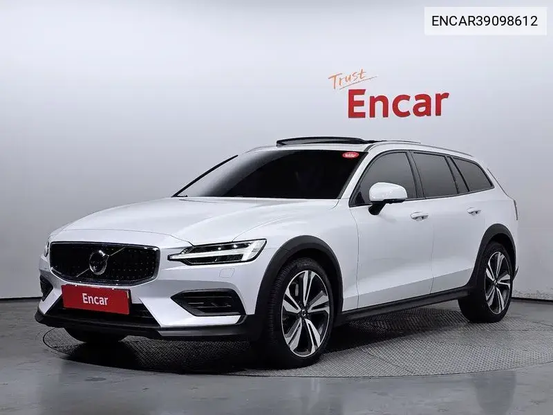 V60 Cross Country 2Nd Generation T5 Pro Awd VIN: ENCAR39098612 Lot: 39098612