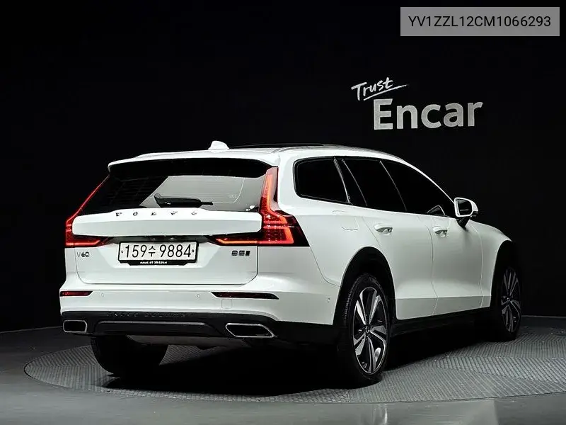 V60 Cross Country 2Nd Generation B5 Pro Awd VIN: YV1ZZL12CM1066293 Lot: 39698649