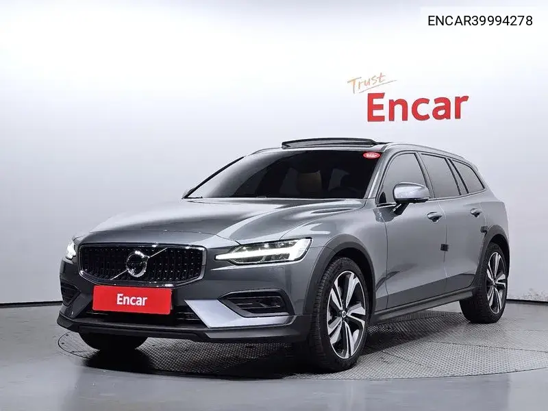 V60 Cross Country 2Nd Generation T5 Pro Awd VIN: ENCAR39994278 Lot: 39994278